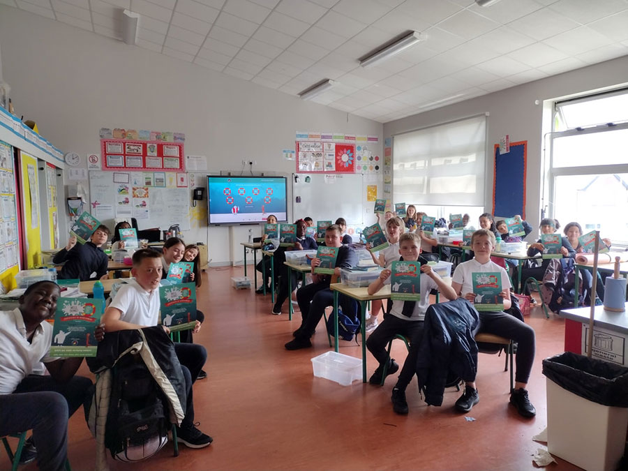 Children attending the Paws Programme